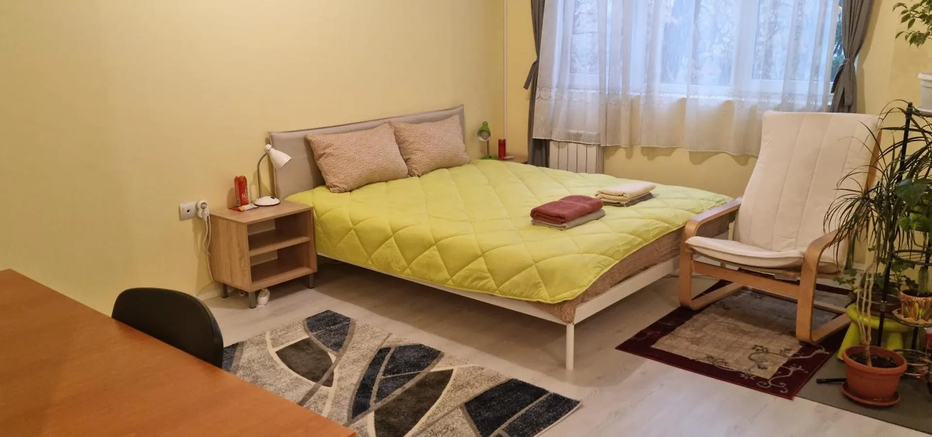 Apartment Peaceful Studio In The City Center, Close To Subway, Medical University Sofia Bulgarien