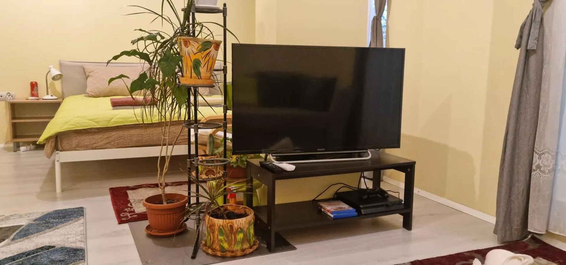 Peaceful Studio In The City Center, Close To Subway, Medical University Sofia Apartment